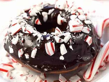 Chocolate-Peppermint Cake Donuts