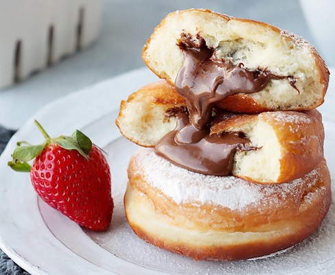 Sugar Donuts with Nutella Filling